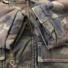 サイズ150迷彩柄コートの画像