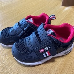 子供用シューズ　スニーカー　16.0cm