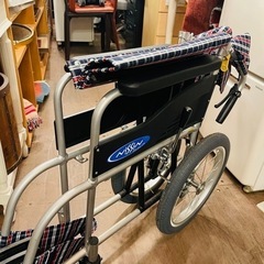 【売約済み】日進医療器　ニッシン 介助式 車椅子 車イス NEO-2 ノーパンクタイヤ　スタンダード車いす　検　介護　折りたたみ　コンパクト　の画像