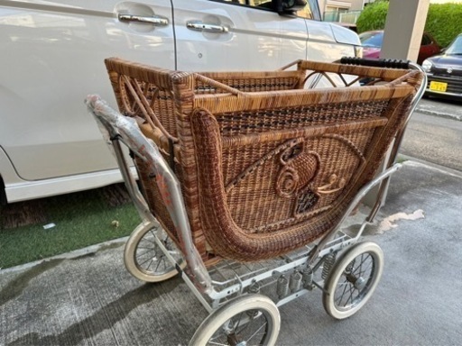 乳母車　引き取り限定