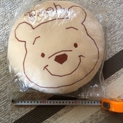 新品、未使用！プーさん　クッション