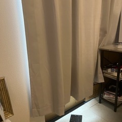 カーテンの画像