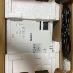 EPSON プロジェクターEBS05