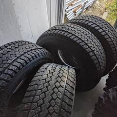 スタッドレスタイヤ315/75R16ランクルプラドジムニー (マッツ