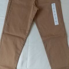 子供服　ユニクロ　レギンスパンツ　スキニーフィット　140cm