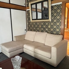 L-shaped sofa . 美しくてエレガント。元の価格は350000でした。