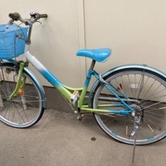 女の子の自転車　　　　　　　　　　　　　　　　　　　　　　　　　...
