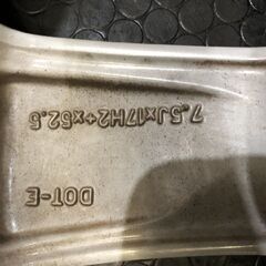 VOLVO ボルボ V40 純正ホイール 17インチ 4本 7.5J5HPCD108+52.5　(VHM646)クレジットカード QRコード決済可能の画像