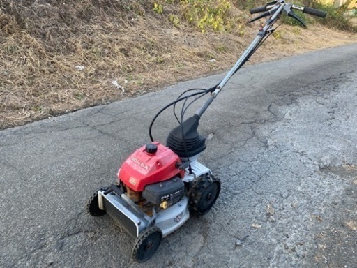 ホンダ　自走式　草刈機　刈丸　UM-T12