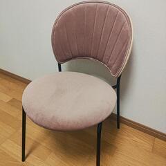 韓国チェア♡新品♪シェルデザインかわいい椅子の画像