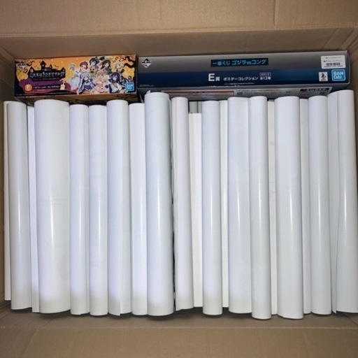 ポスター、タペストリーなど　アニメグッズ　まとめ売り　大量