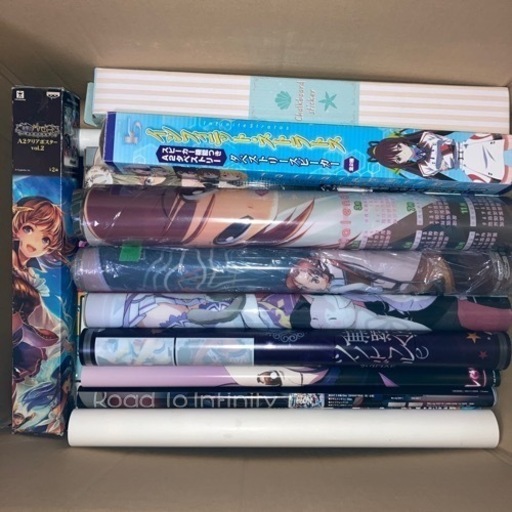 ポスター、タペストリーなど　アニメグッズ　まとめ売り　大量　　
