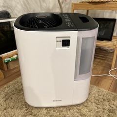 アイリスオーヤマ　加湿器　サーキュレーター