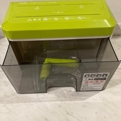 ハンドシュレッダー　新品！