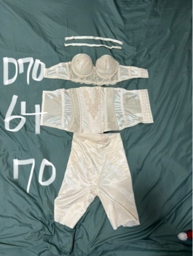 フォーシスアンドコー　FOURSIS&CO ブライダルインナー