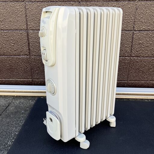 DeLonghi デロンギ オイルラジエーターヒーター R730812TF（3～8畳用）※難あり