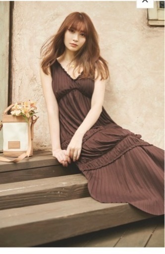 her lip to ロングドレス