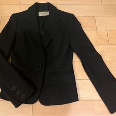 プロポーション・ボディドレッシング 黒ジャケット/黒の画像