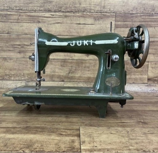 d715504 TOKYO JUKI ミシン ジューキ 緑 グリーン 手芸 裁縫 手芸品 インテリア 昭和レトロ アンティーク 動作未確認 現状品 中古品