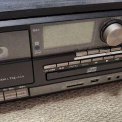 【取引中】レコードプレーヤー+レコード12枚の画像