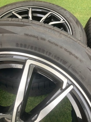 タイヤホイールセット　225/55ZR17 101W【受け渡し決まりました】