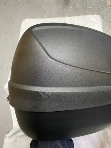 ジビ　GIVI   リアボックス　ベースプレート有り　容量　30リットル