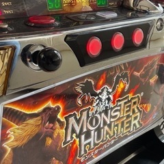 【中古品】 ロデオ 初期 モンスターハンター モンハン スロット台 パチスロ実機 5号機 動作品 稼働品 台鍵付き 設定キー付き メダル不要タイプの画像