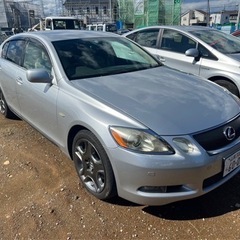 お車の販売、買取、車検、板金塗装 − 山梨県