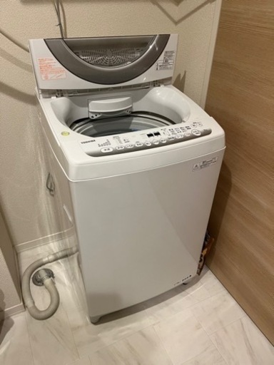 東芝　洗濯機MAGIC DRUM2016年製　8kg（決まりました)