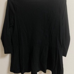 COLONY2139✨ぺプラム風✨カットソートップス✨の画像