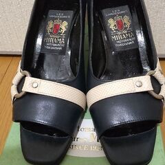 MIHAMAの靴の画像
