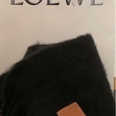 ロエベマフラー
