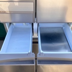 【良品】三菱冷蔵庫525L(6ドア)2016年製の画像