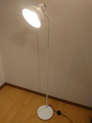 ニトリ★フロアスタンドライト★