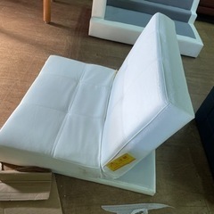 差し上げます。1人用　脚付きリクライニング式　中古品　合成皮革　未使用品の画像