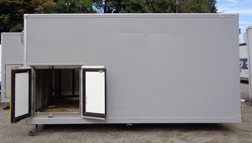 ♪八街B区SK64♪物置♪コンテナ♪高さ有♪アルミ箱♪