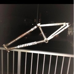 cult bmx dehart フレーム