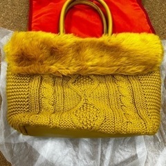 &choudtte ニットファートートバッグの画像