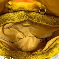 &choudtte ニットファートートバッグの画像