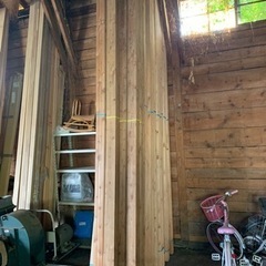 羽目板　無垢の集成材　木材　一束（交渉可能です！）