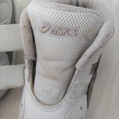 箱付き アシックス 靴 子供 13.5センチ asics スニーカー ベビー 13.5cm 白 ホワイト ゴールド 星の画像