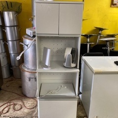食器棚