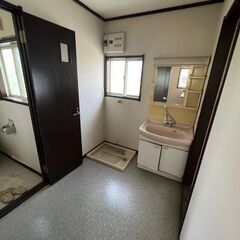 戸建てのクロスの張替えをお願いします<(_ _)>の画像