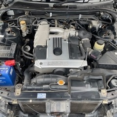 日産 スカイライン HR34 5MT RB20DE セダン 4ドアの画像