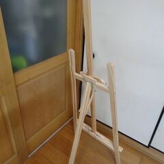 世田谷区近辺配送可能　スケッチ台　デッサン額縁　木製　幅52㎝×高さ150㎝の画像