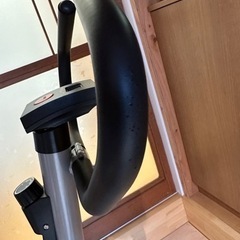 再値下げしました！エアロバイクの画像