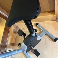 再値下げしました！エアロバイクの画像