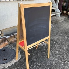 取り引き中　IKEA イーゼル　黒板　ホワイトボード