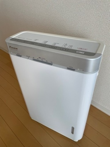 ダイキン　加湿空気清浄機　うるおい光クリエール（実質100円程）