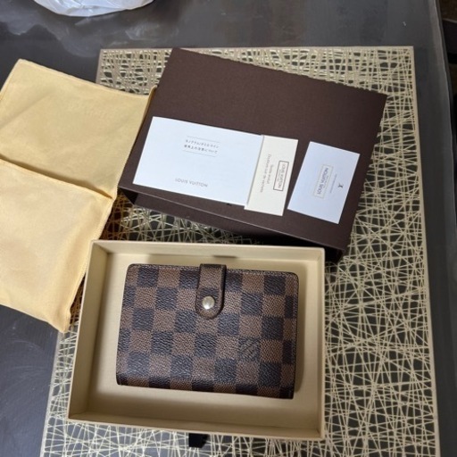 ルイヴィトン　ダミエ　がま口財布　イニシャル入り